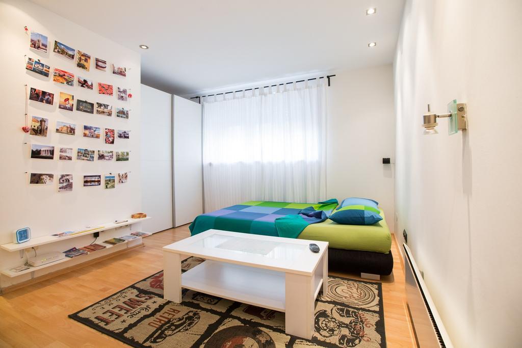 Eazzynight Center Apartment Zagreb Habitación foto